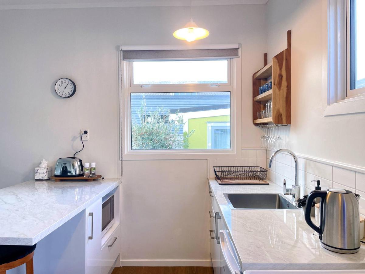 Cozy N Comfortable,5 Mins To Airport Villa Wellington Kültér fotó